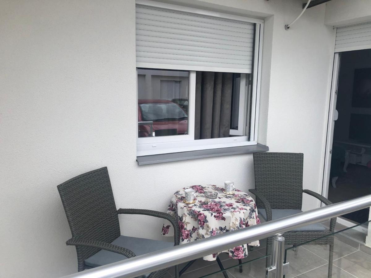 Apartman Jezdic 2 Banja Koviljača Exterior foto